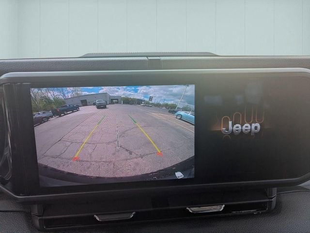 2025 Jeep Wrangler 4-Door Summit 4x4