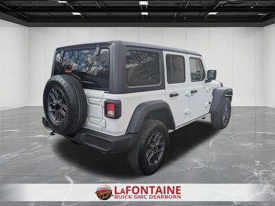 2025 Jeep Wrangler 4-Door Summit 4x4
