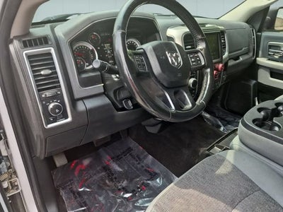 2017 RAM 1500 Big Horn Crew Cab 4x4 5'7" Box