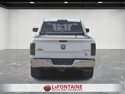 2017 RAM 1500 Big Horn Crew Cab 4x4 5'7" Box