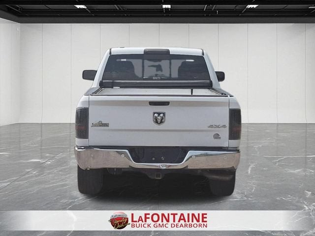 2017 RAM 1500 Big Horn Crew Cab 4x4 5'7" Box