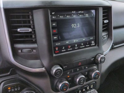 2020 RAM 1500 Big Horn Crew Cab 4x4 5'7" Box