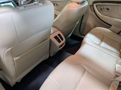 2018 Ford Taurus Limited