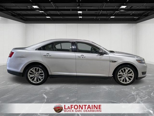 2018 Ford Taurus Limited