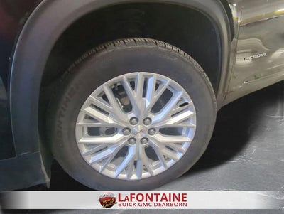 2025 GMC Acadia Elevation