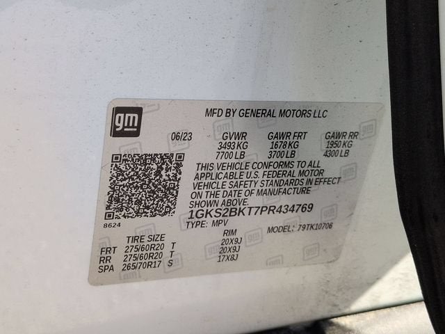 2023 GMC Yukon SLT