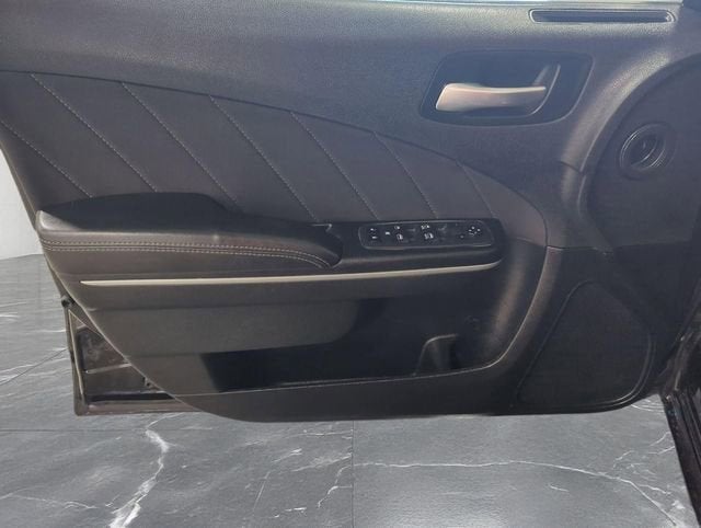 2022 Dodge Charger SXT RWD