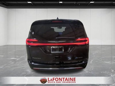2024 Chrysler Pacifica Hybrid Select