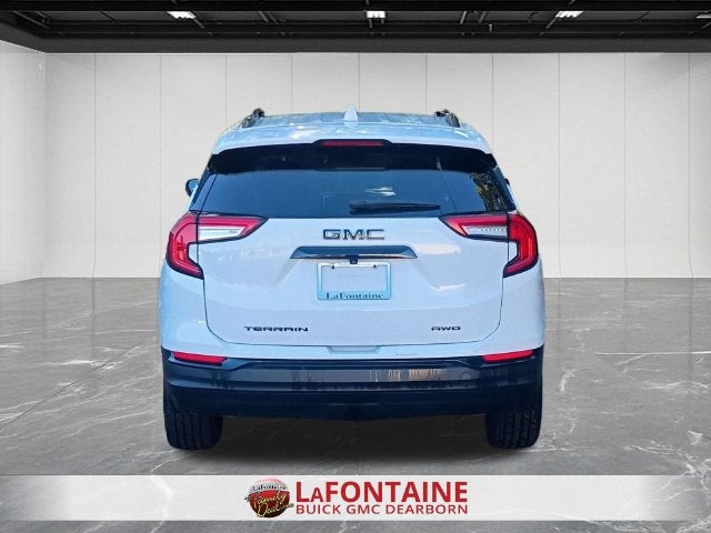 2023 GMC Terrain SLT