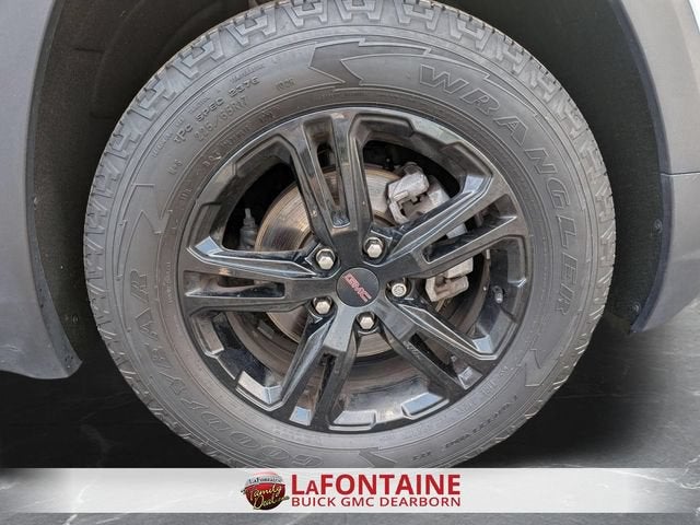 2023 GMC Terrain AT4