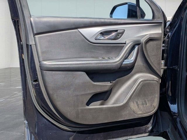 2025 Nissan Rogue SV FWD