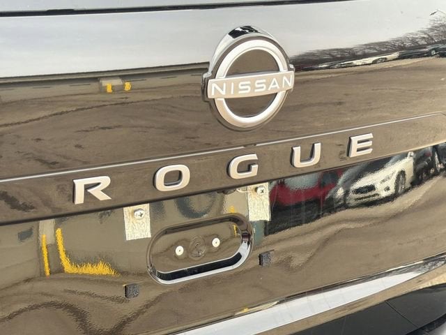 2025 Nissan Rogue SV FWD