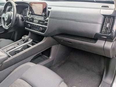 2025 Nissan Pathfinder SV FWD