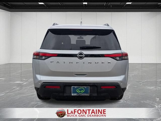 2025 Nissan Pathfinder SV FWD