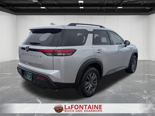 2025 Nissan Pathfinder SV FWD
