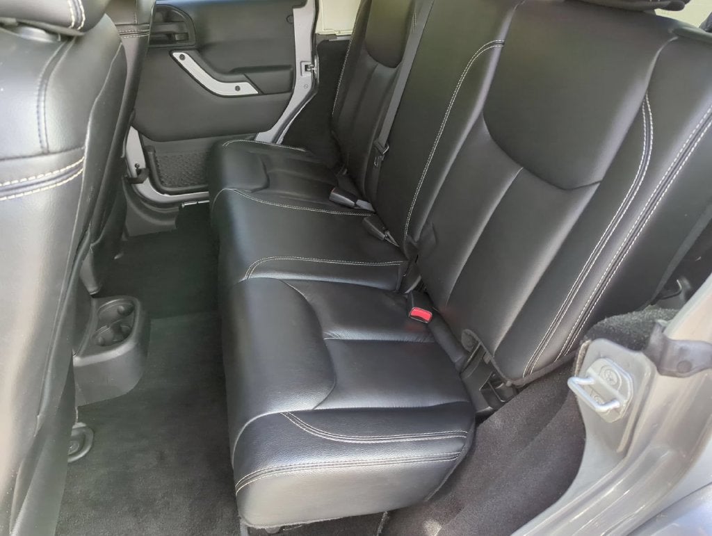 2014 Jeep Wrangler Unlimited Polar Edition