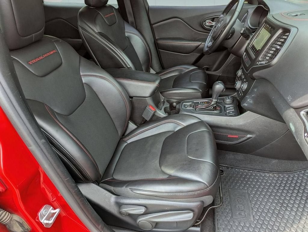 2019 Jeep Cherokee Trailhawk