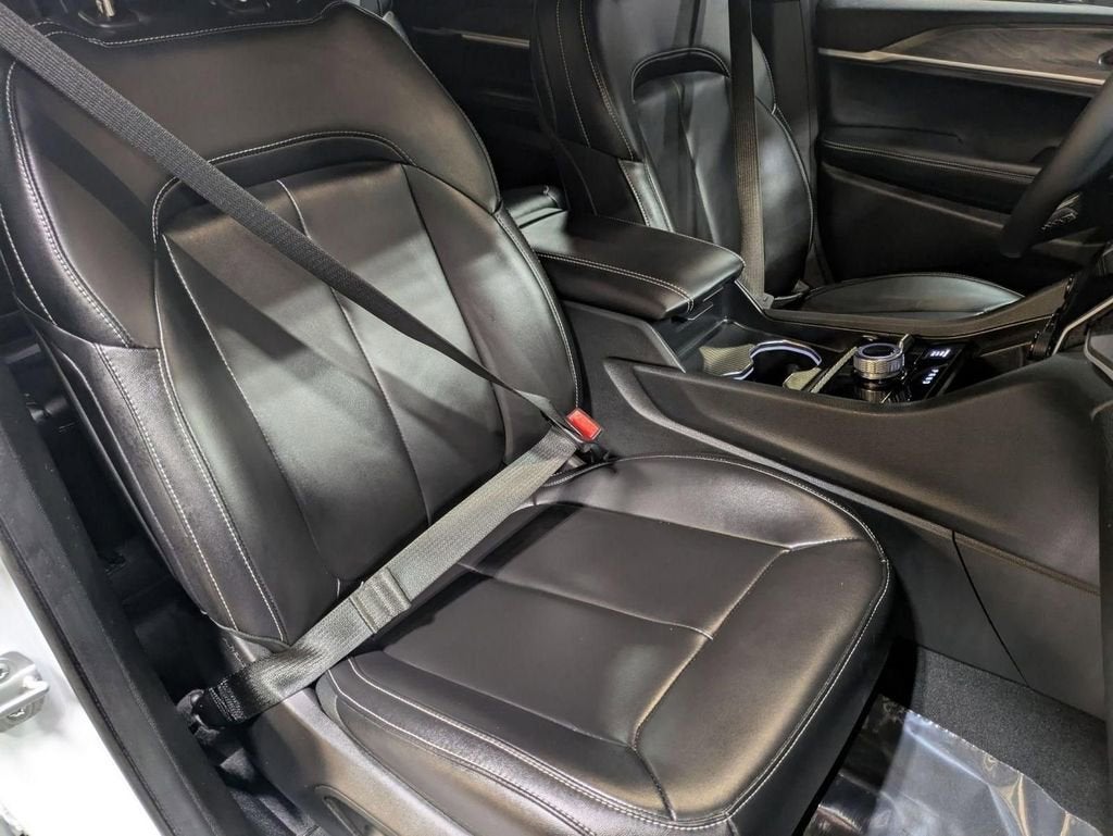 2025 Jeep Grand Cherokee L Limited 4x4