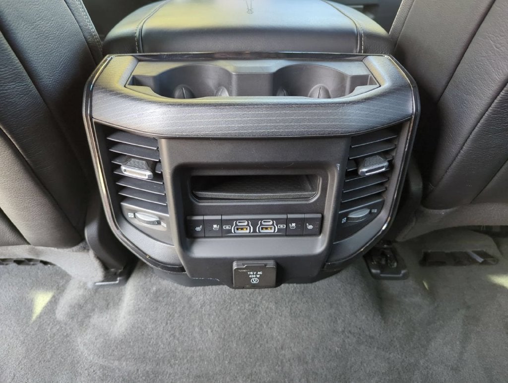 2023 RAM 1500 Limited Crew Cab 4x4 5'7" Box