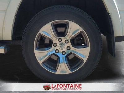 2020 RAM 1500 Laramie Crew Cab 4x4 5'7" Box