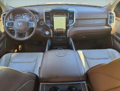 2020 RAM 1500 Laramie Crew Cab 4x4 5'7" Box