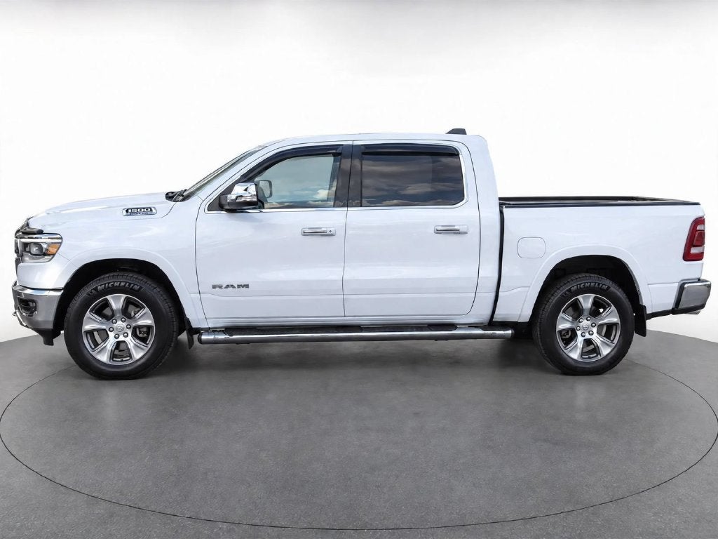 2020 RAM 1500 Laramie Crew Cab 4x4 5'7" Box