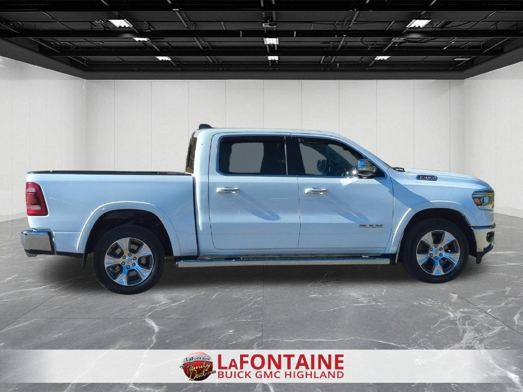 2020 RAM 1500 Laramie Crew Cab 4x4 5'7" Box