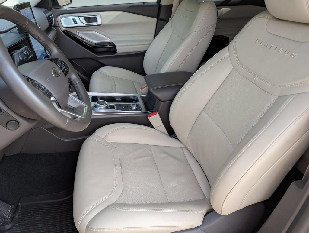 2023 Ford Explorer Platinum