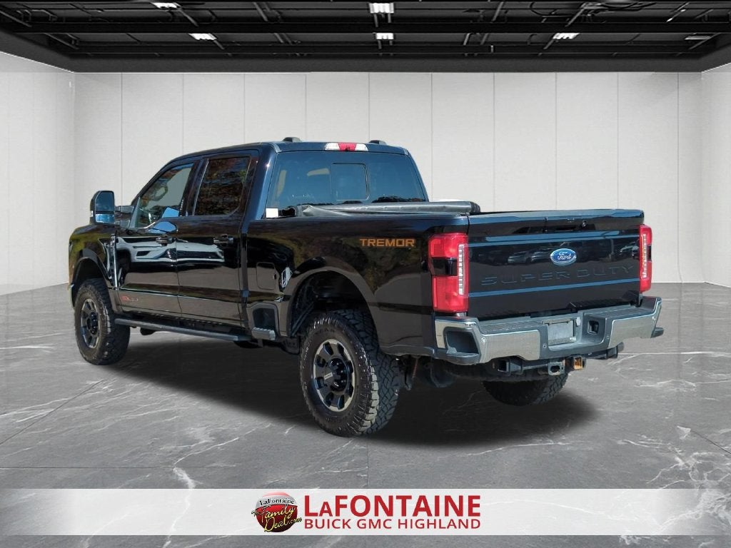 2023 Ford F-350 LARIAT