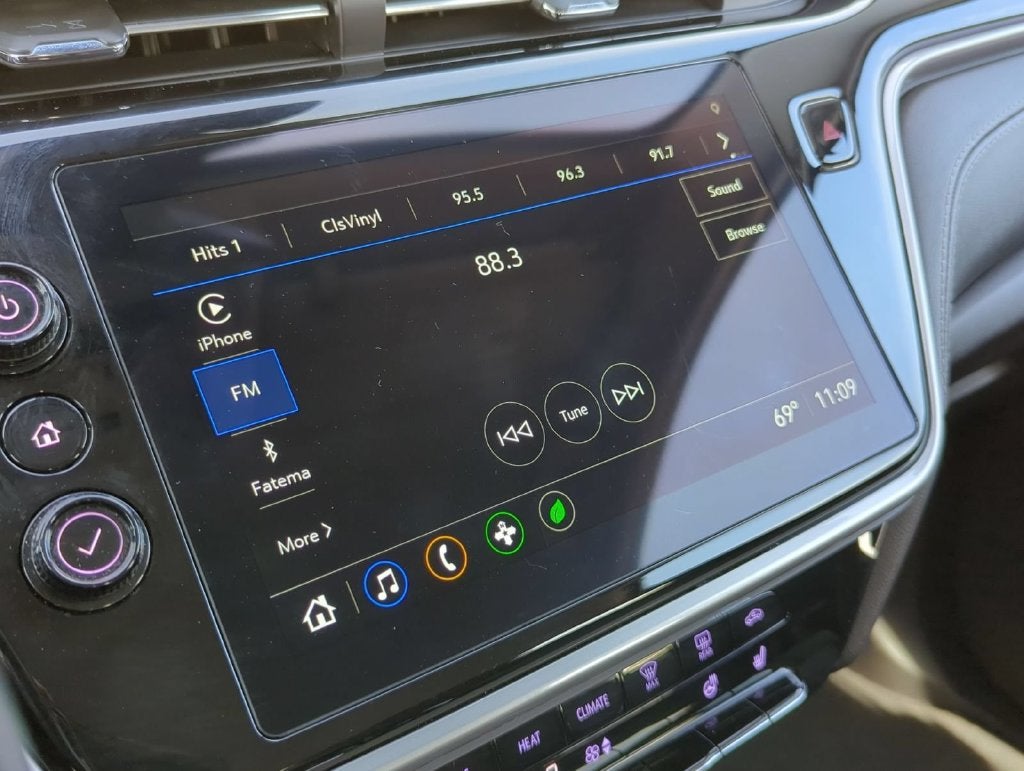 2023 Chevrolet Bolt EUV LT