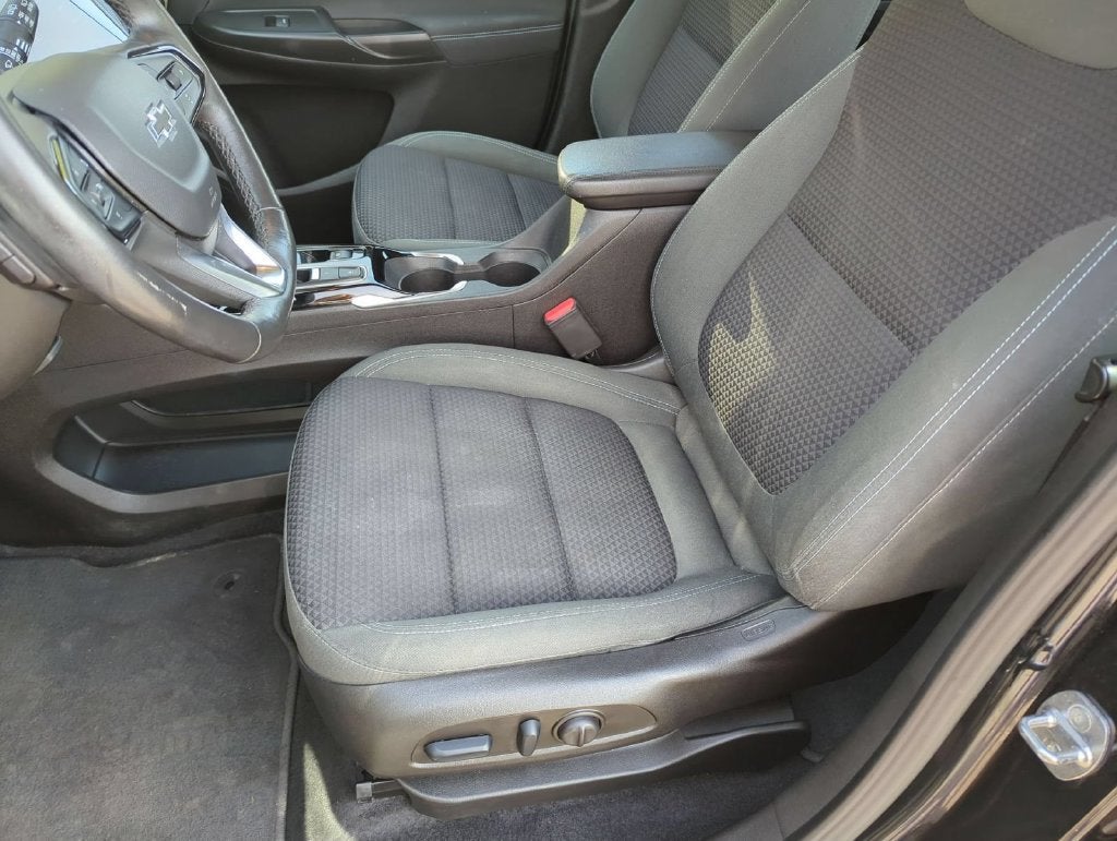 2023 Chevrolet Bolt EUV LT