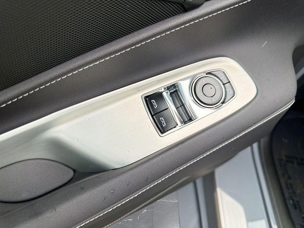 2025 Chevrolet Corvette Stingray 1LT