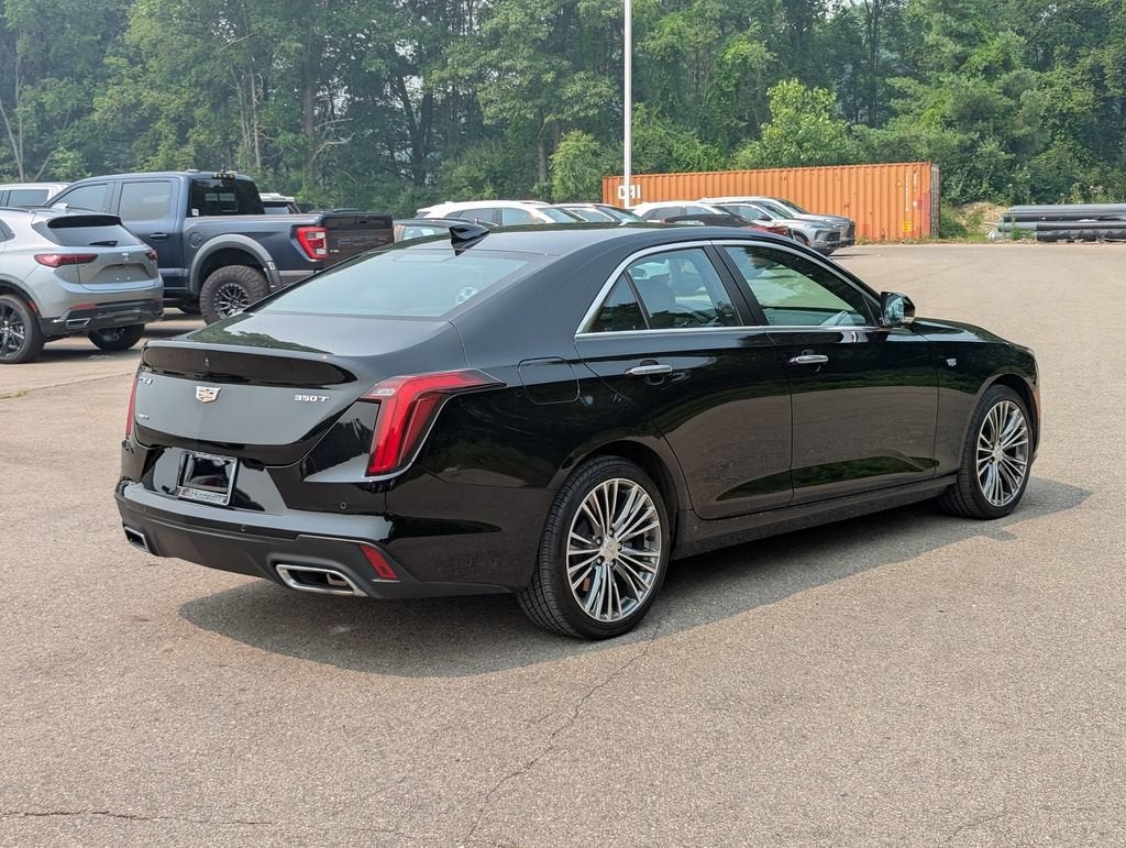 2024 Cadillac CT4 Premium Luxury