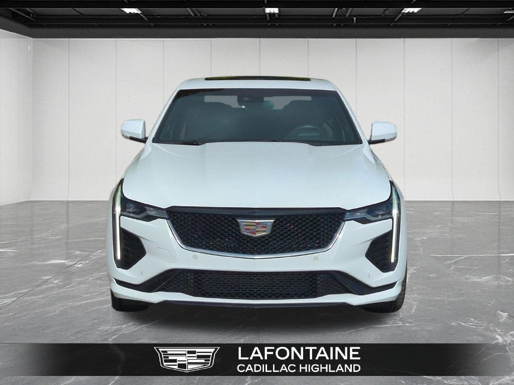 2023 Cadillac CT4 Sport