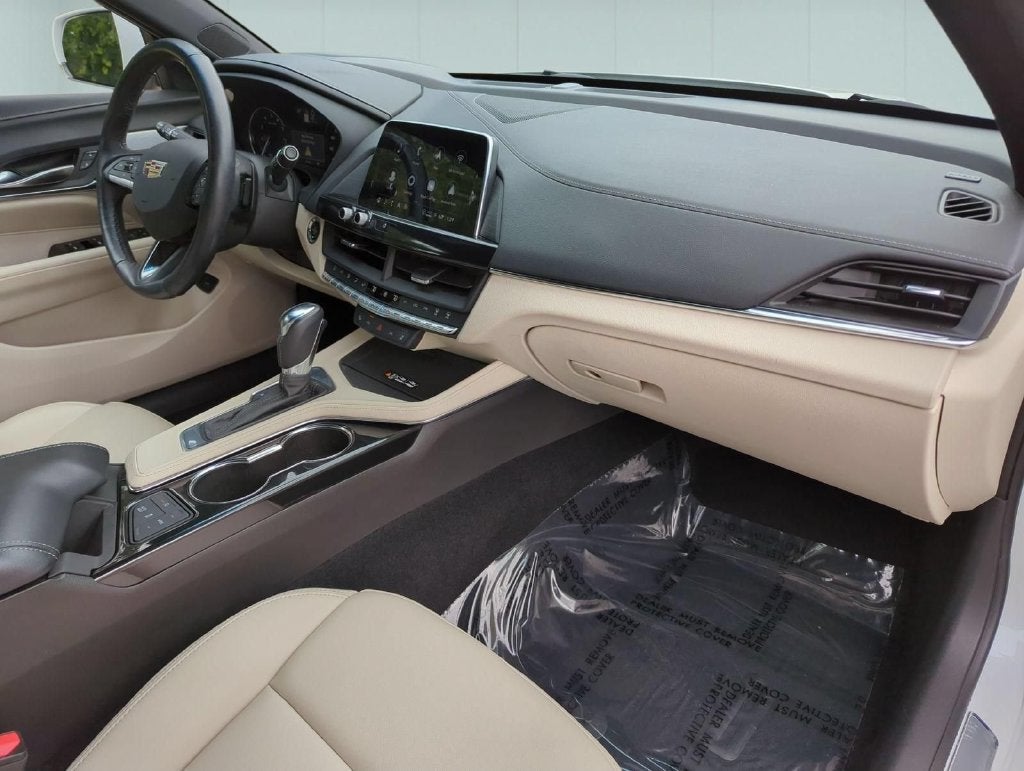 2024 Cadillac CT4 Luxury