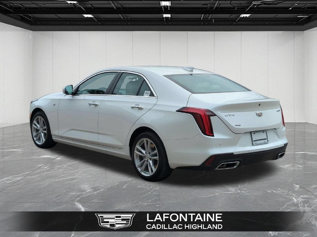 2024 Cadillac CT4 Luxury