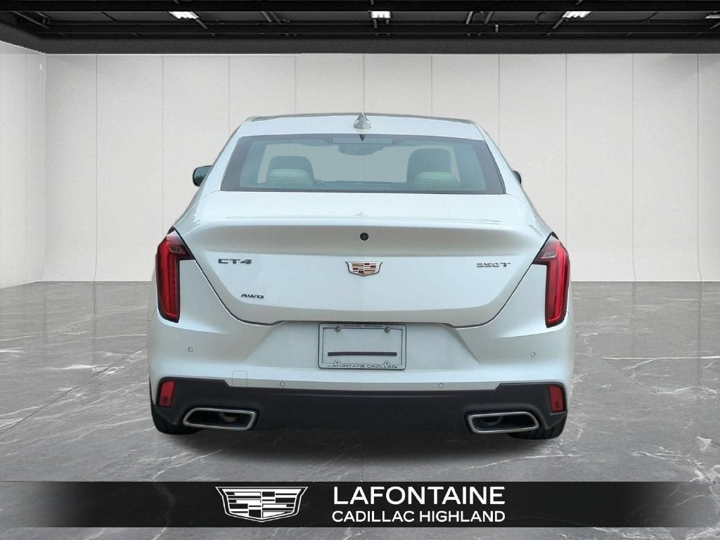 2024 Cadillac CT4 Luxury
