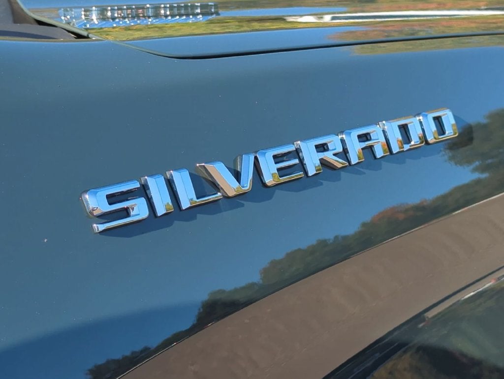 2025 Chevrolet Silverado 1500 LT (2FL)