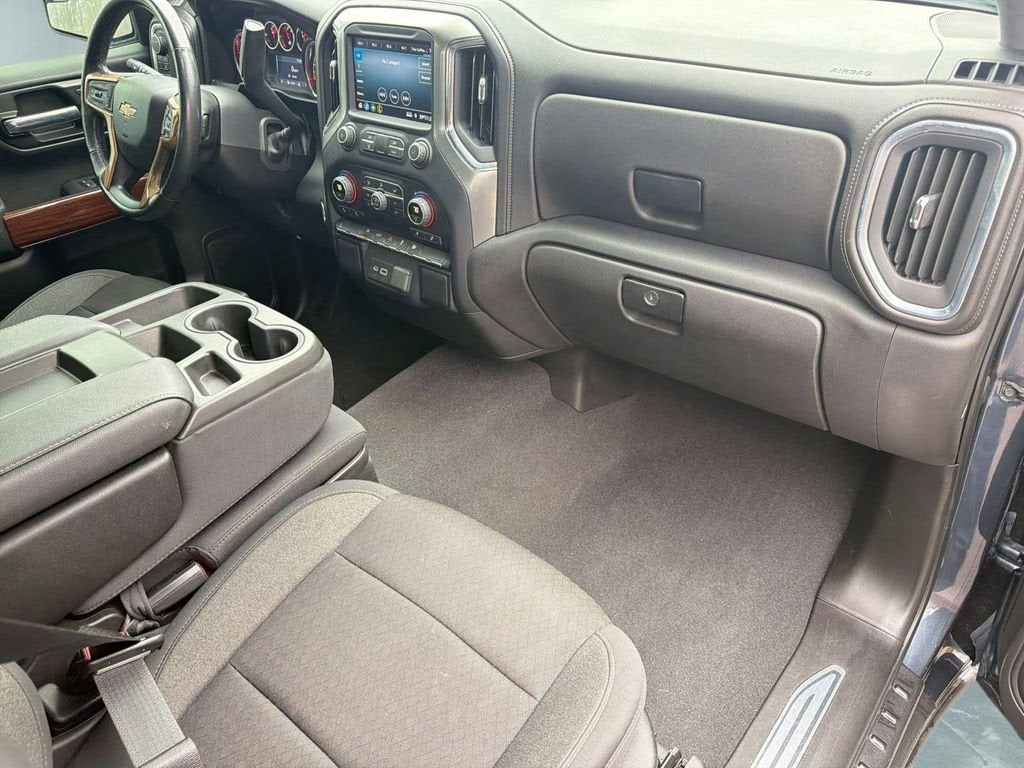 2022 Chevrolet Silverado 1500 LTD LT (2FL)