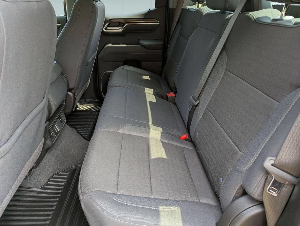 2025 Chevrolet Silverado 1500 LT (2FL)