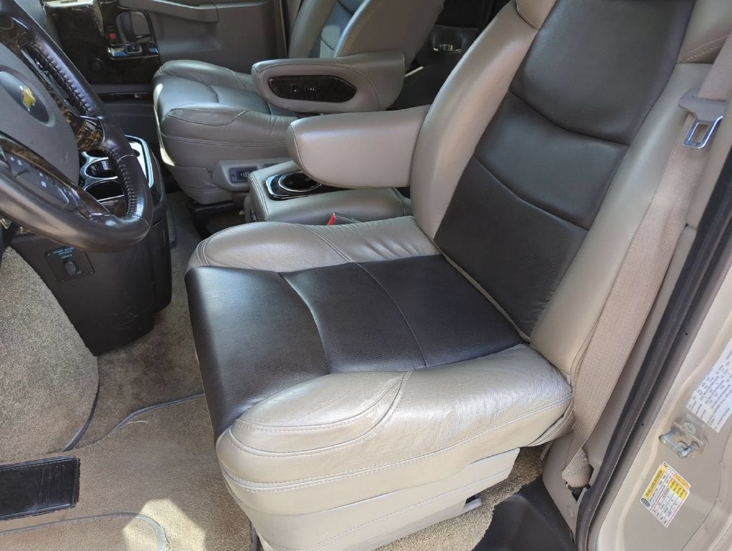 2022 Chevrolet Express Cargo 2500 RWD 2500 Regular Wheelbase WT