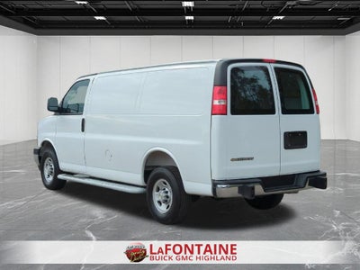 2025 Chevrolet Express Cargo WT