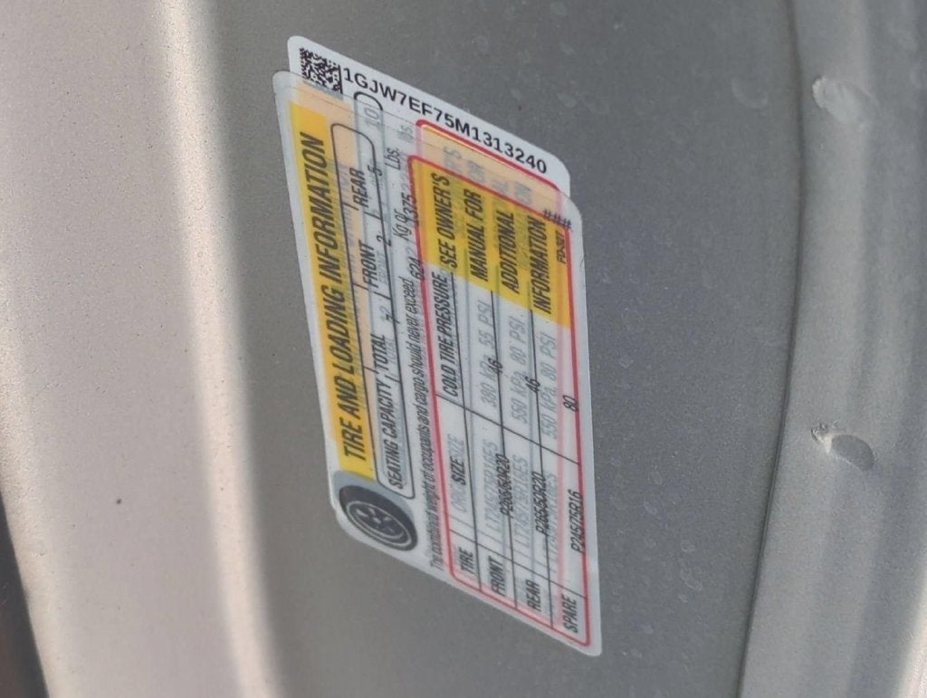 2021 GMC Savana Passenger 2500 LS