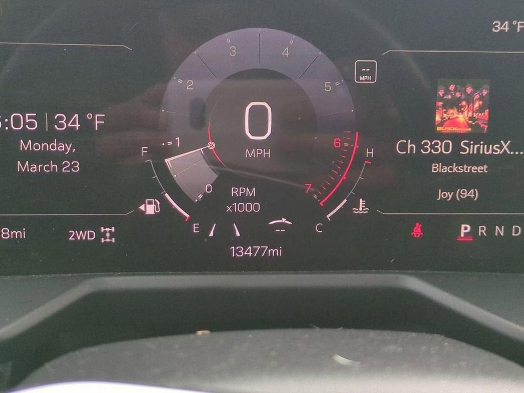 2024 GMC Acadia Elevation