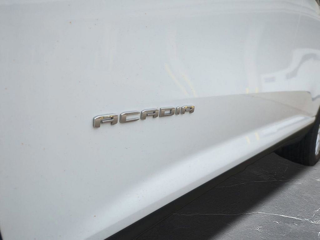 2024 GMC Acadia Elevation