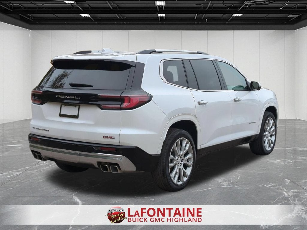 2024 GMC Acadia Denali