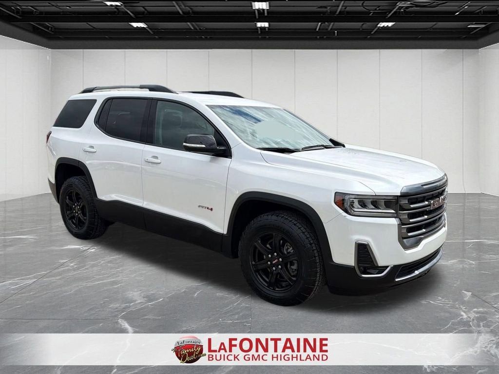 2023 GMC Acadia AT4