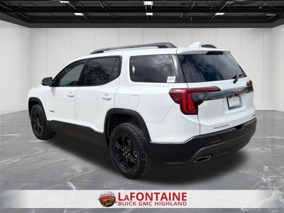 2023 GMC Acadia AT4