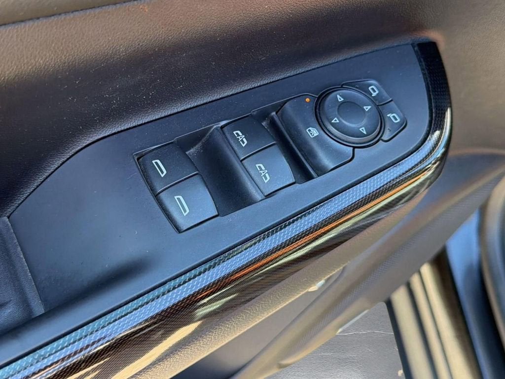 2020 GMC Acadia AT4