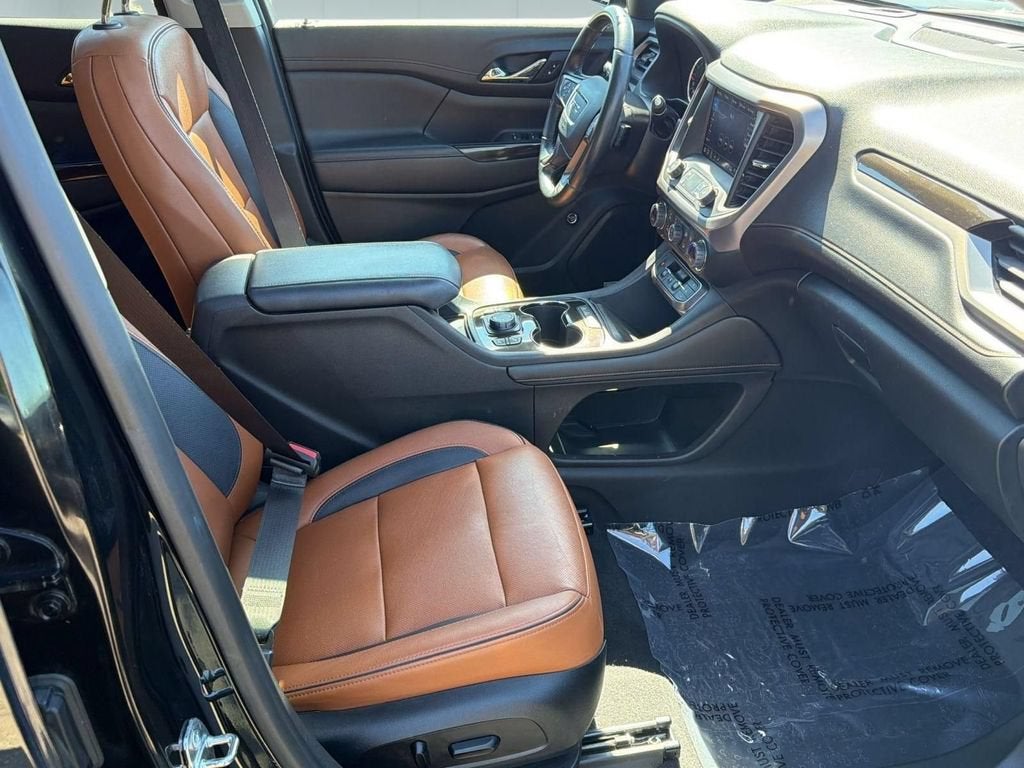 2020 GMC Acadia AT4